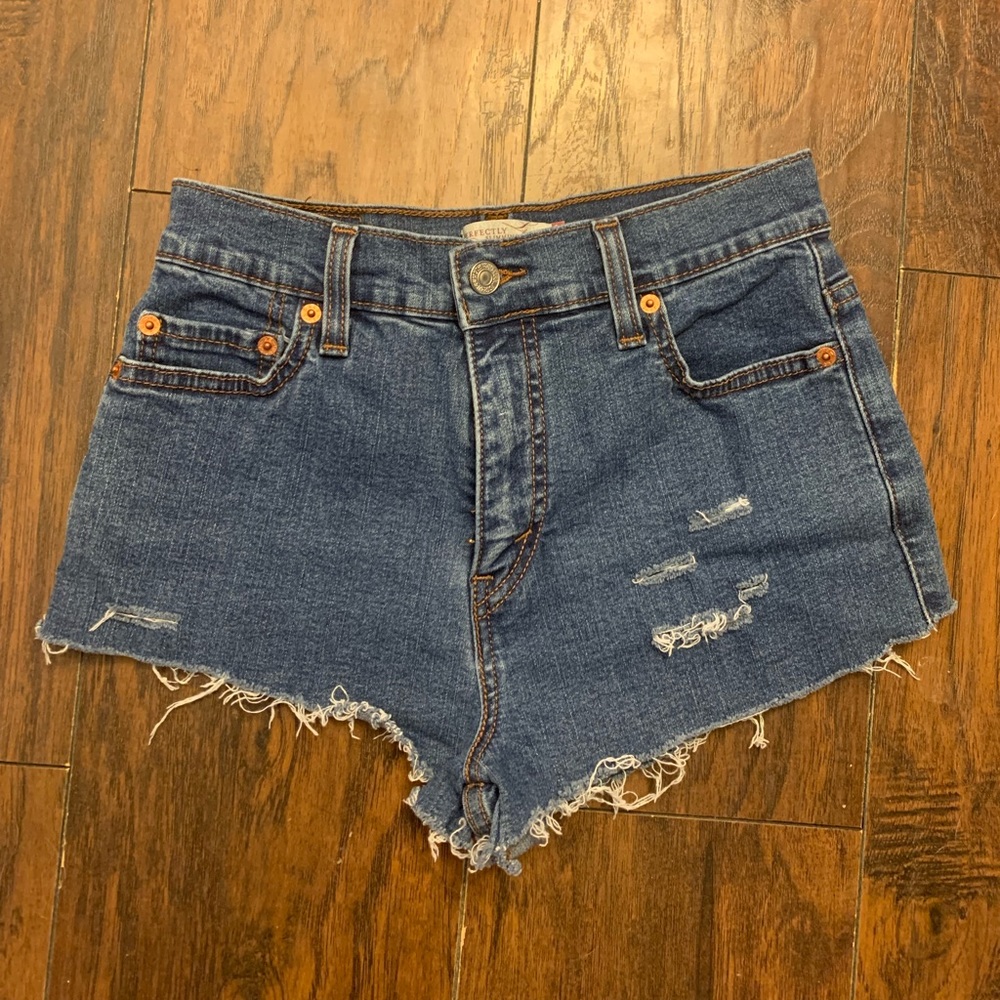 cute vintage levi shorts